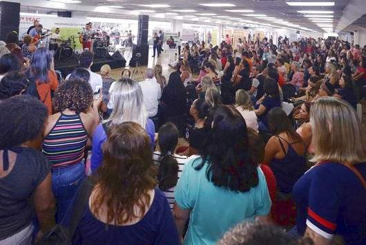Rodrigo Vianna em apresentações no Congresso do SINPEEM